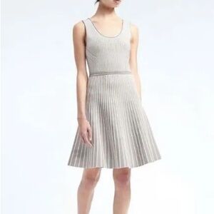 Banana Republic Gray White Striped Heavy Scoop Neck Silver Star Sweater Dress